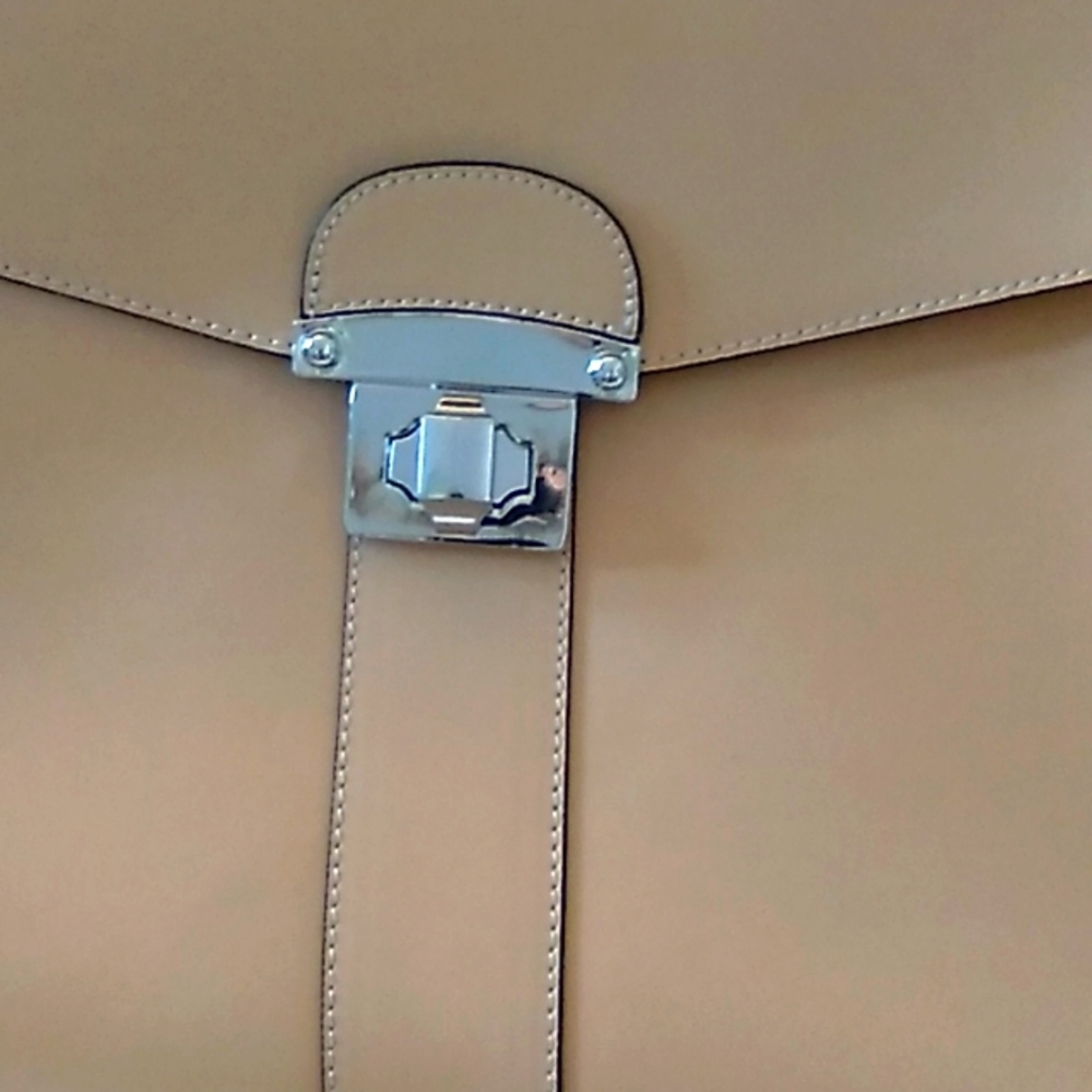 Large Alberta di Canio taupe Italian leather bag. Simply Iconic! - Picture 2 of 7